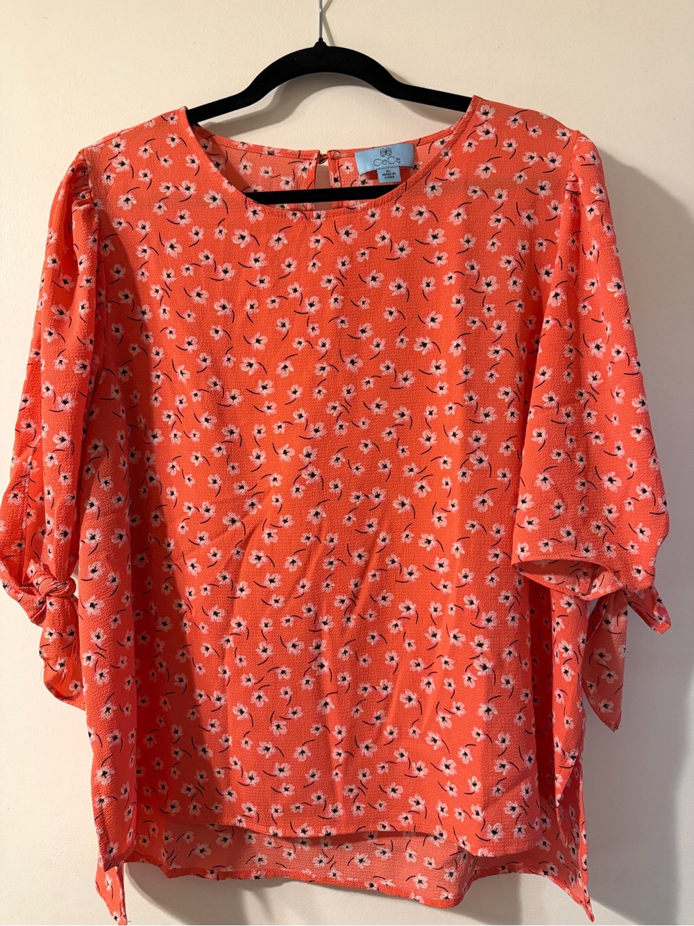 CeCe Coral Floral Puff-Sleeve Blouse